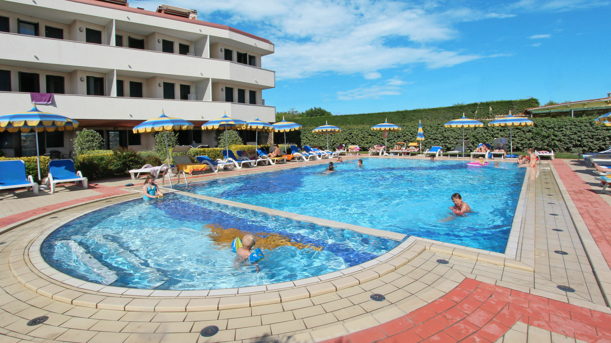 Eurobeach Residence Cavallino-Treporti Ngoại thất bức ảnh